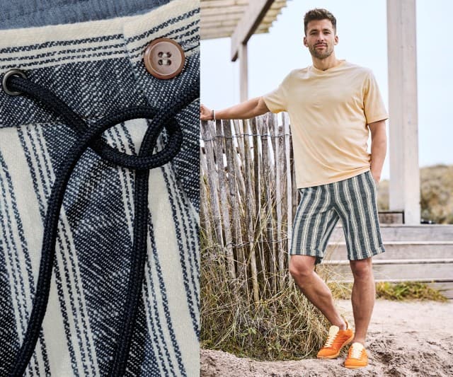 Ein Mann steht im Freien, trägt ein beigefarbenes T-Shirt, gestreifte kurze Hose und orange Sneaker; daneben eine Nahaufnahme des Stoffmusters.