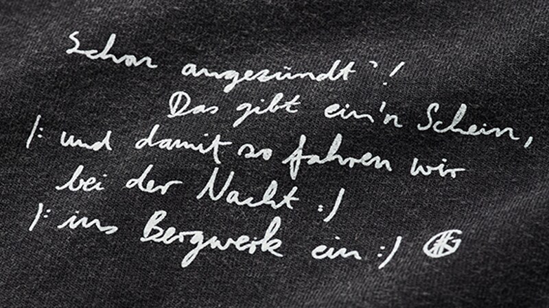 Aus Respekt vor den Großvätern.
