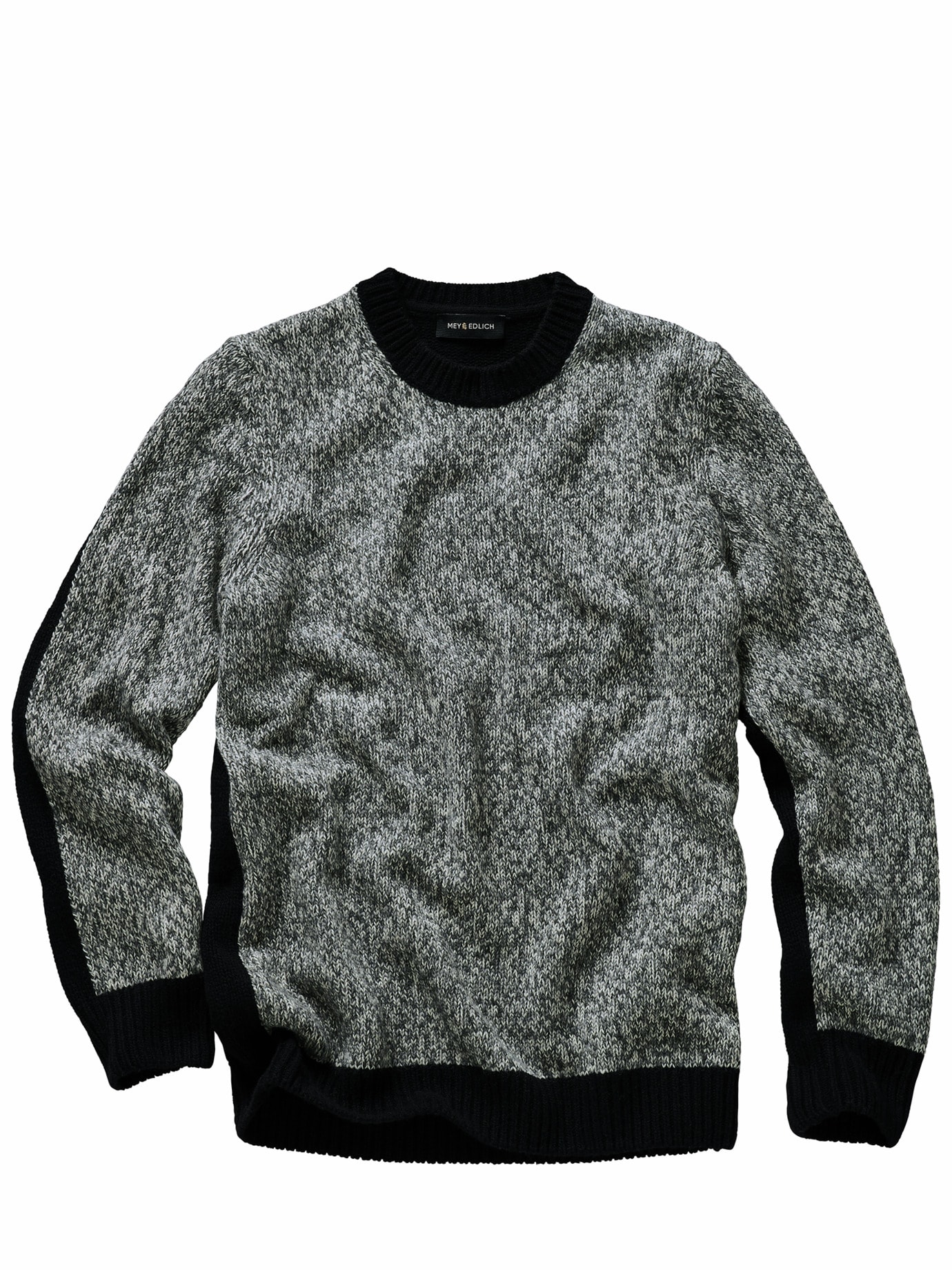 Narrativ-Pullover schwarzweiß
