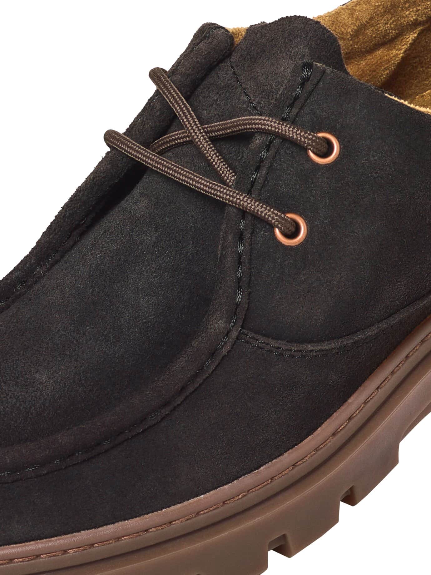 Thumbnail - Wallaby Desert Shoe Unalome