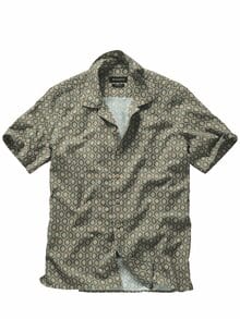 Resort-Rhythmus-Hemd sand