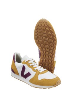 Sneaker Holiday Sneaker Holiday
