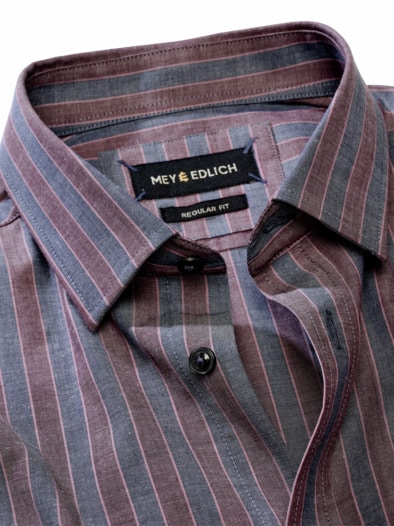 Un-Uniform-Hemd pflaume/beere