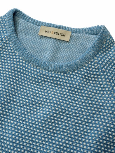 Drei-Jahreszeiten-Pullover himmelblau