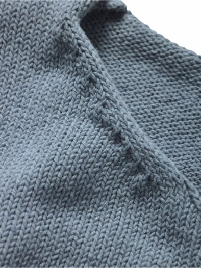 Upcycled Sweater platinblau