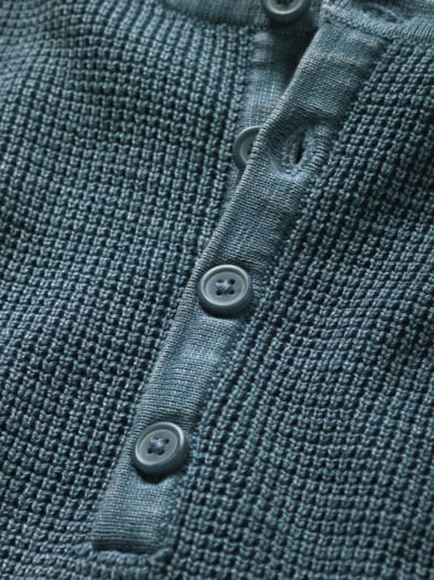 Waffle-Knit-Henley indigo