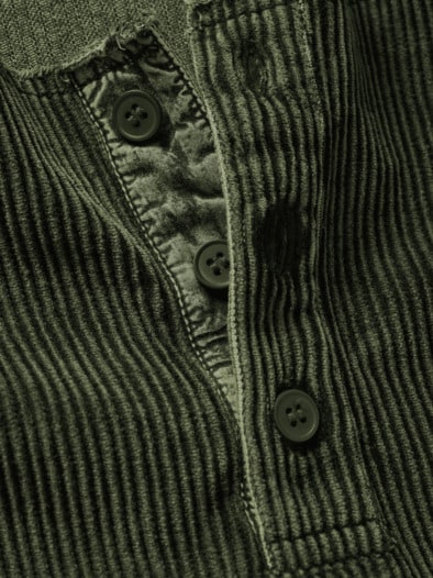 Samt-Cord-Longsleeve olive