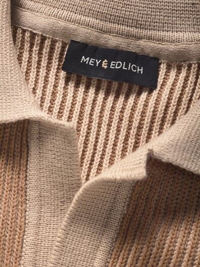 Raumgreifer-Polo karamell