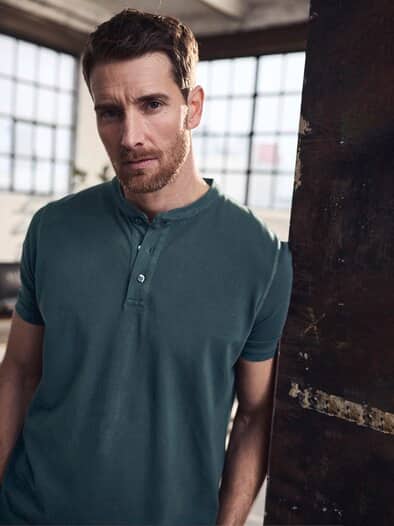 Stehkragen-Polo navy