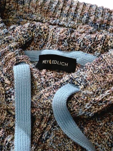 Schwerelos-Hoodie cliff-confetti