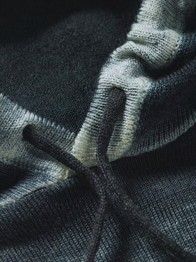 Nebelspur-Merino-Hoodie anthrazit