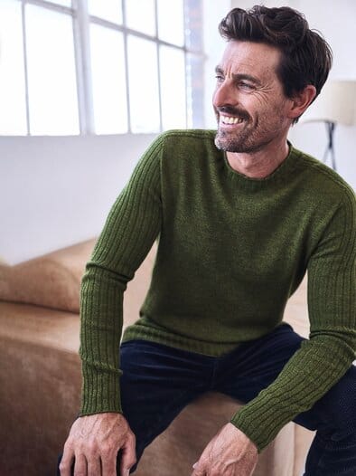 Armschmeichler-Pullover olivengrün