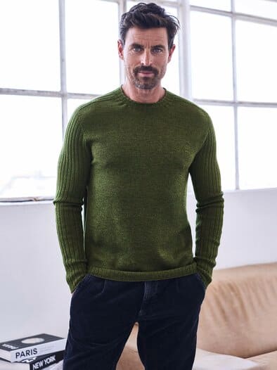 Armschmeichler-Pullover olivengrün