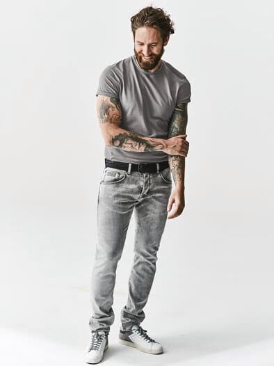 Benchmark-Color-Shirt blei