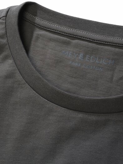 Benchmark-Color-Shirt blei