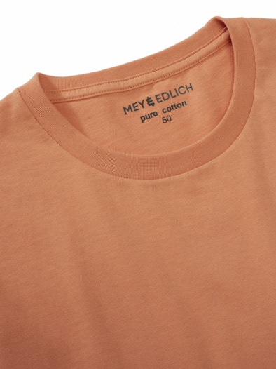 Benchmark-Color-Shirt sandstein