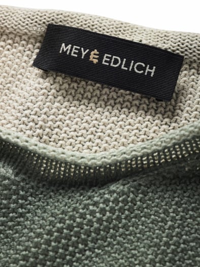 Schmirgel-Pullover oliv
