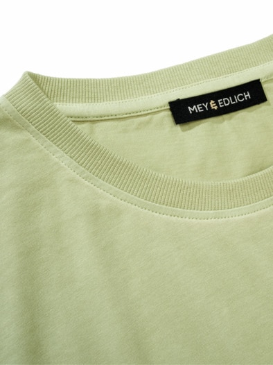 Happy-Hour-T-Shirt wiese