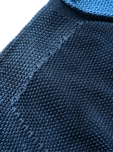 Schmirgel-Pullover spray-blau