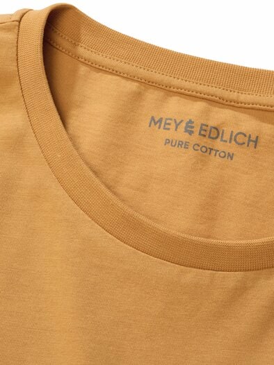 Benchmark-Color-Shirt safran