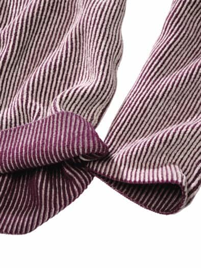 Chenille-Rollkragenpullover vanille/sauerkirsch