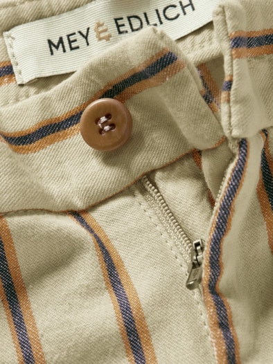 Sprezzatura-Chino Streifen sandstein