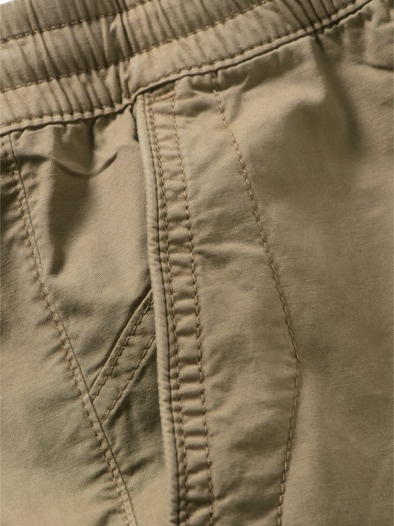 Freiheits-Chino gelassenheitsbeige