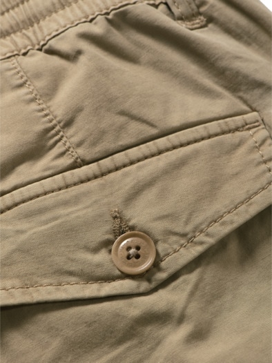 Freiheits-Chino gelassenheitsbeige