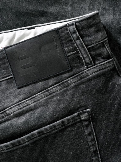 Schlanke Selvedge-Jeans grillkohle