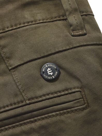 Potenzial-Chino khakigrün