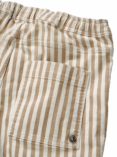 Sehenswert-Shorts ecru-streifen