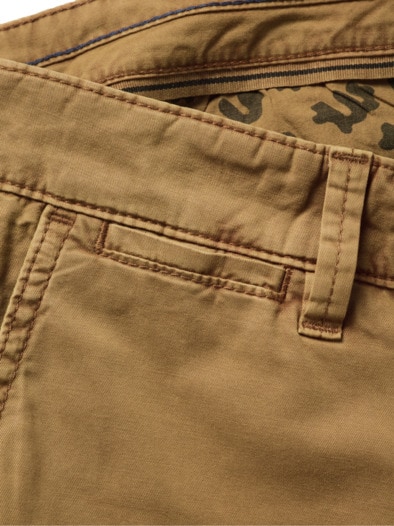 Gefährten-Shorts camel