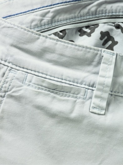 Gefährten-Shorts hellgrau