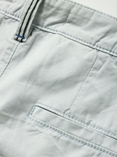 Gefährten-Shorts hellgrau