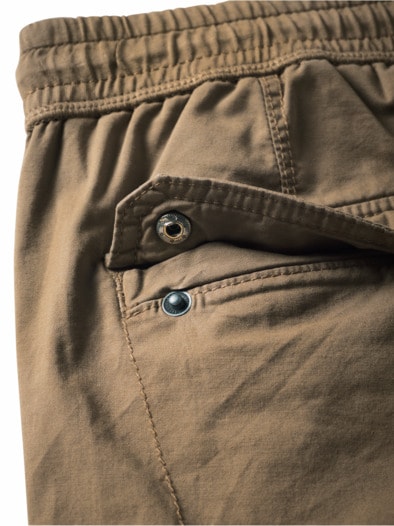 Abenteuerland-Shorts packpapier