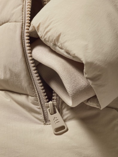 Nichtlineare Steppjacke mandel