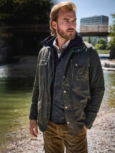 Gewachsene Jacke flaschengrün