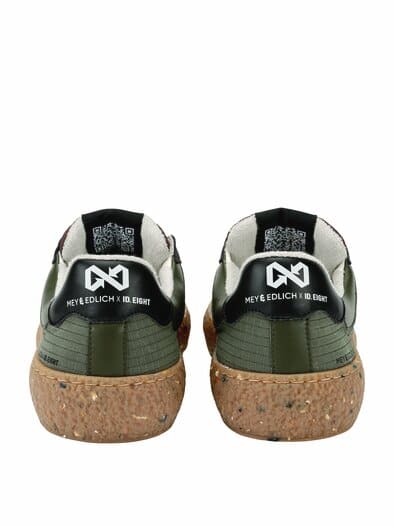 Collab-Sneaker Uriduri olivgrün