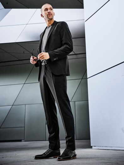 Sekundengenauer Derby business black