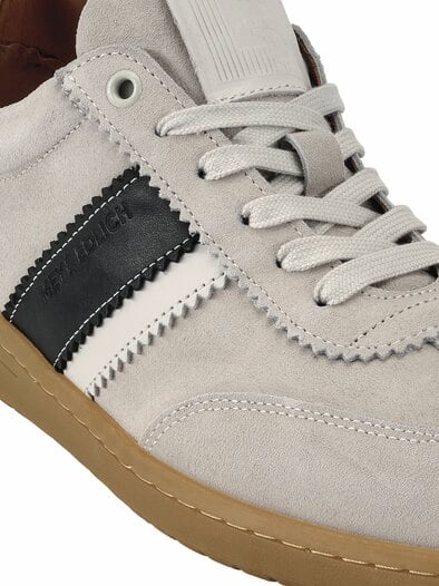 Hallenmeister naturledern