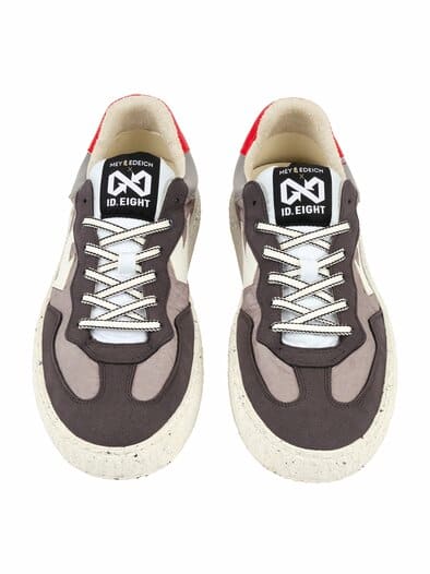 Collab-Sneaker Uriduri asphalt