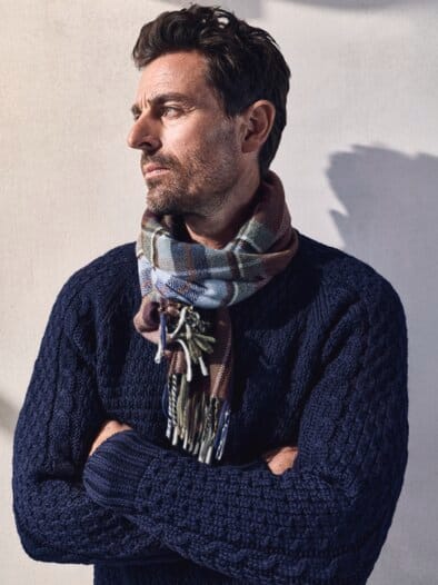 Zeitloser Kaschmir-Schal bordeaux-marine