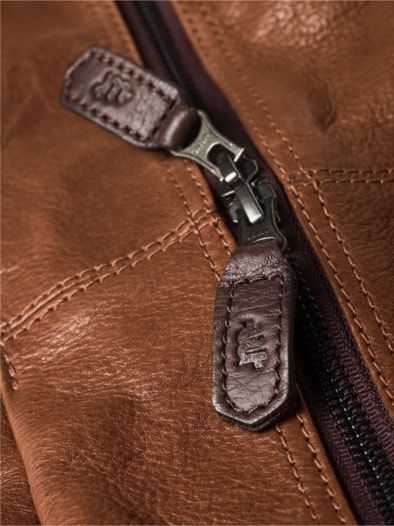 Ernst-auf-Reisen-Tasche tabak