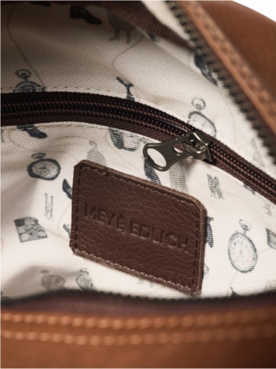 Ernst-auf-Reisen-Tasche tabak