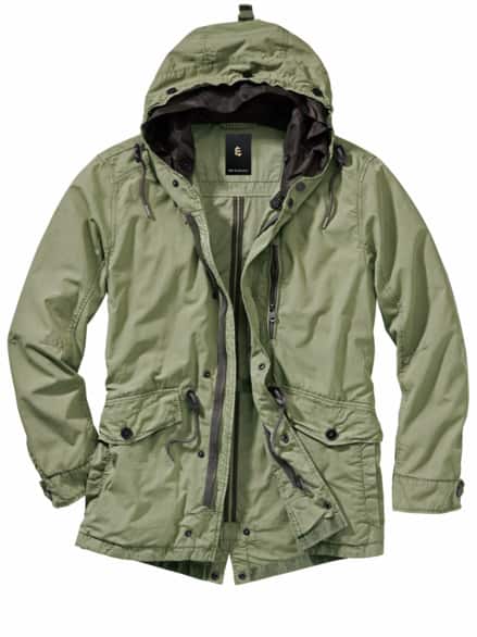 Urbaner Sommerparka schattengrün