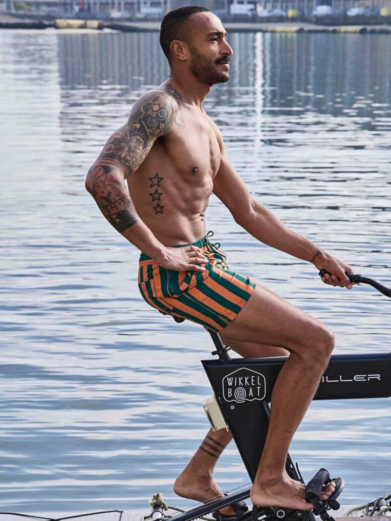 Resort-Badeshorts Streifen cognac/tanne