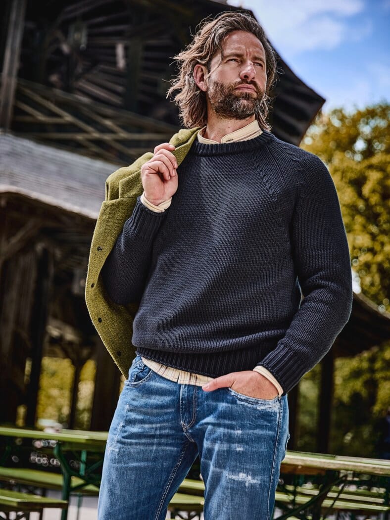 Fundierter Pullover navy