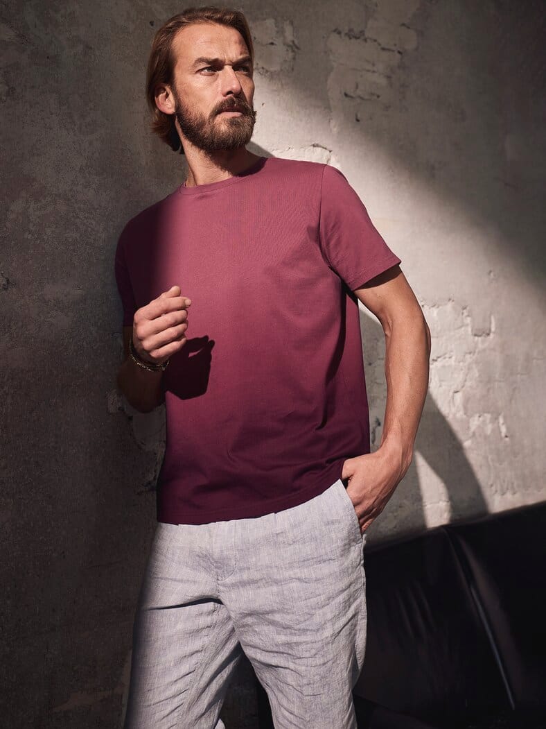 Sommerstory-Shirt granatrot