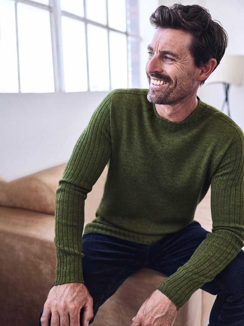 Armschmeichler-Pullover olivengrün