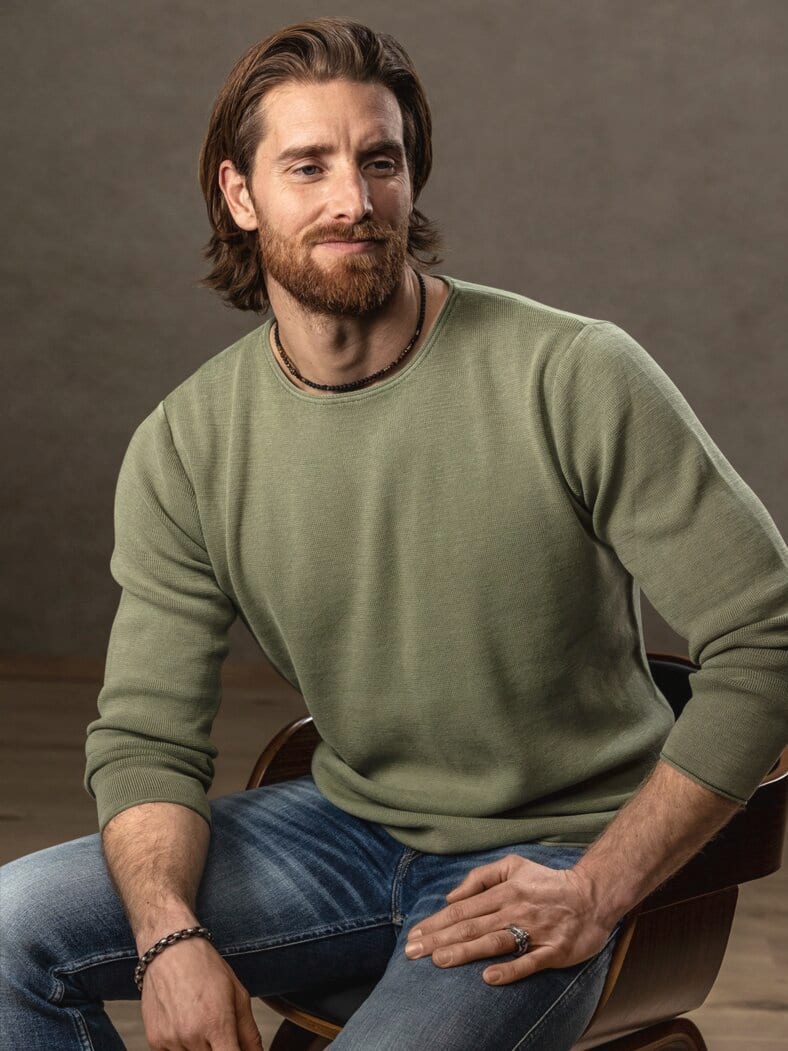 Gefährten-Sweater olivegrün